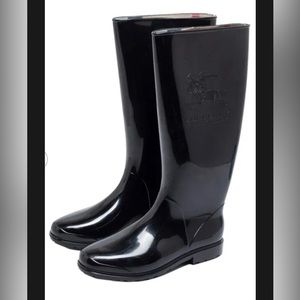 Burberry Classic Tall Equestrian Knight Rain Boot Black w Plaid Interior 37/7